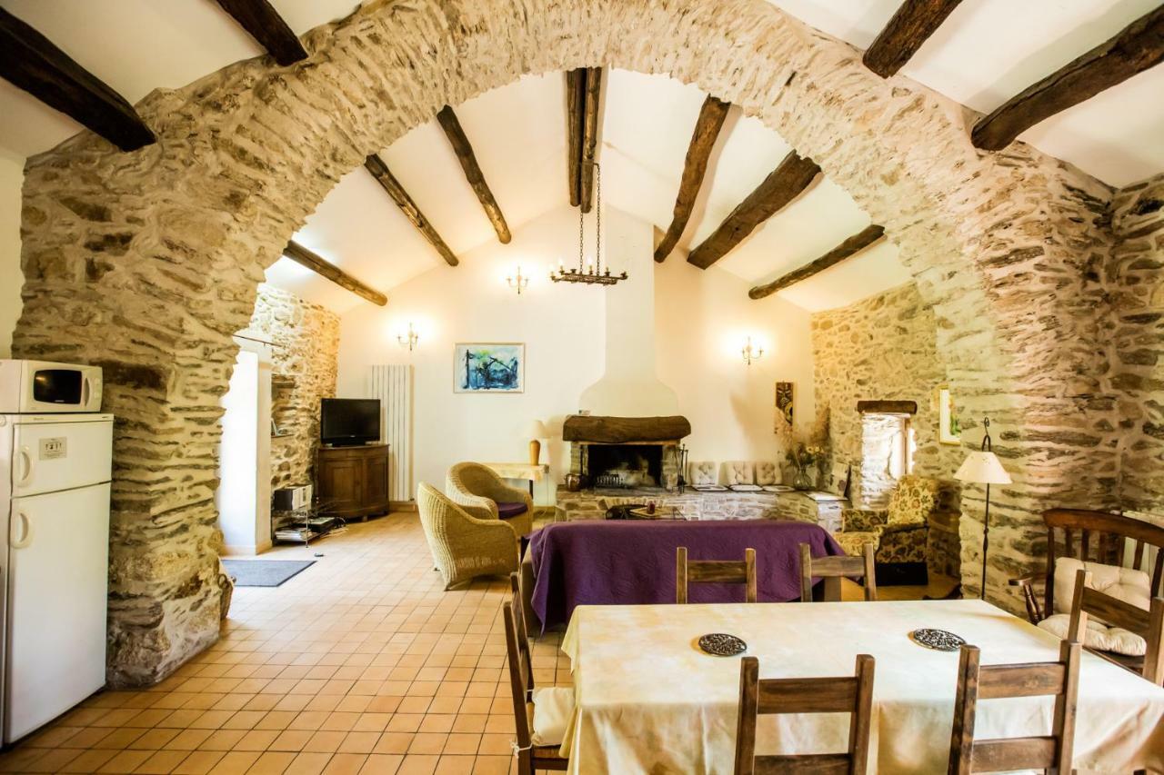 Chateau De Colombieres Sur Orb Εξωτερικό φωτογραφία